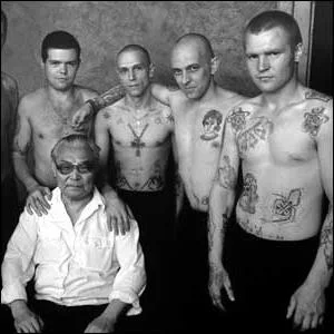 История возникновения символов татуировки, как знаков принадлежности к преступному сообществу