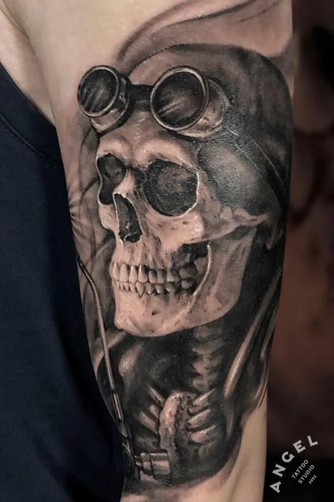 Skeleton biker