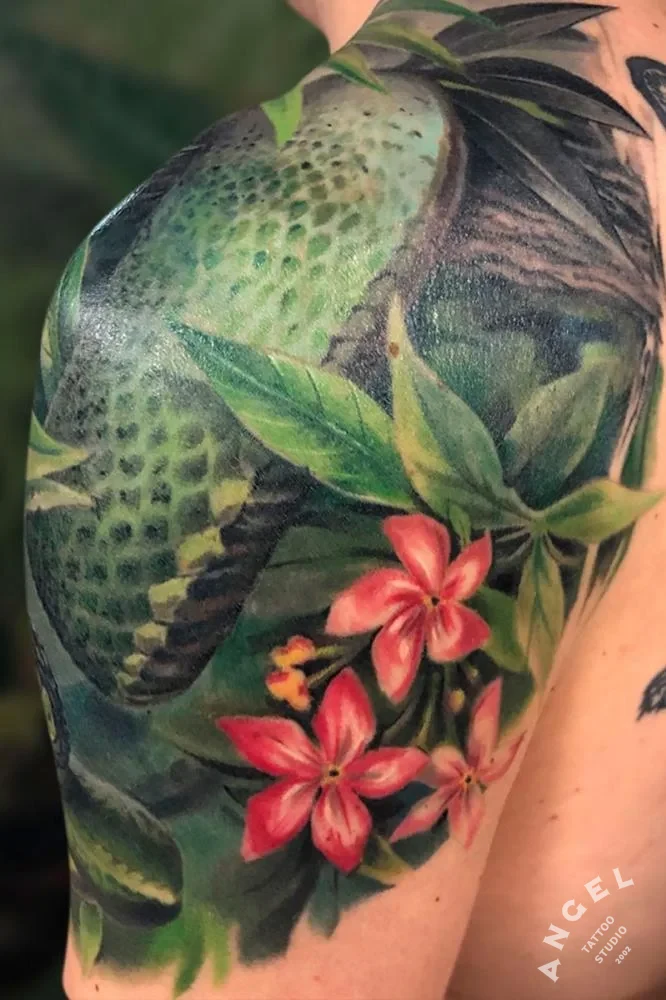 Snake Flowers Leaves